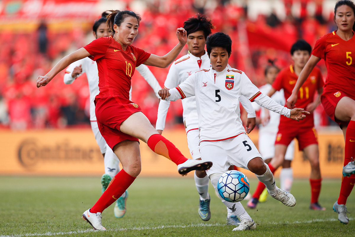 国家女足队在比赛中取得胜利，士气高昂的简单介绍