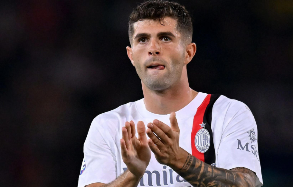 包含AC米兰遭遇危机，急需走出连败阴影的词条