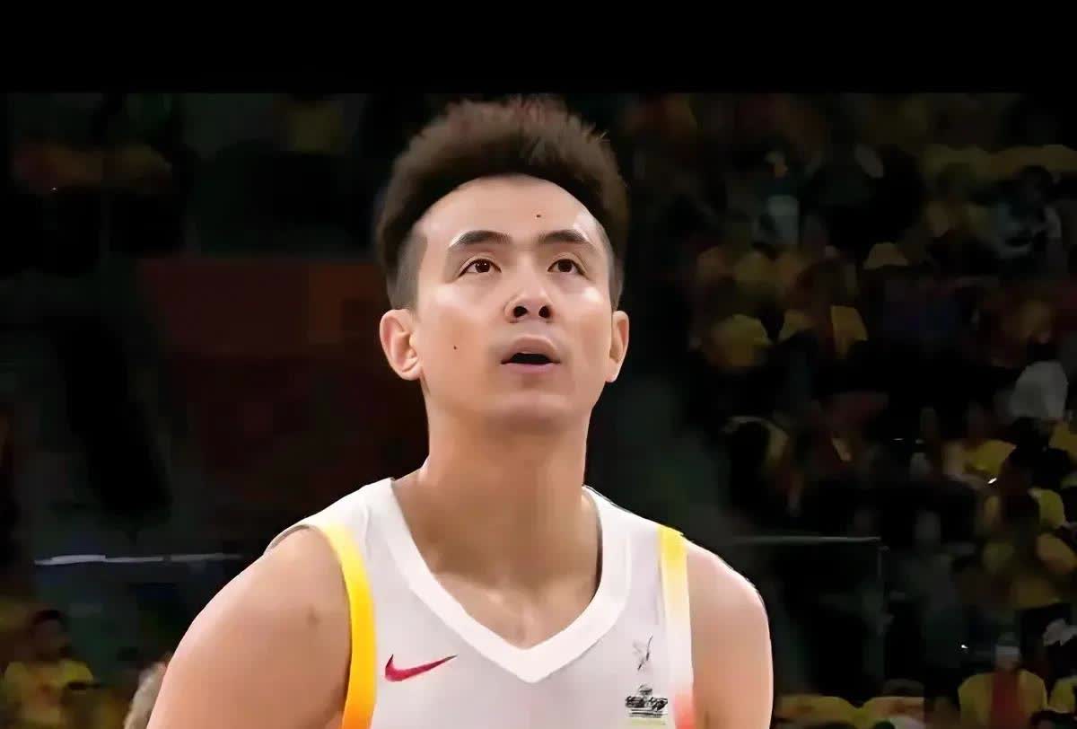 赵继伟遭遇失准期,连续两场比赛投篮命中率下滑 赵继伟遭遇失准期,连续两场比赛投篮命中率下滑