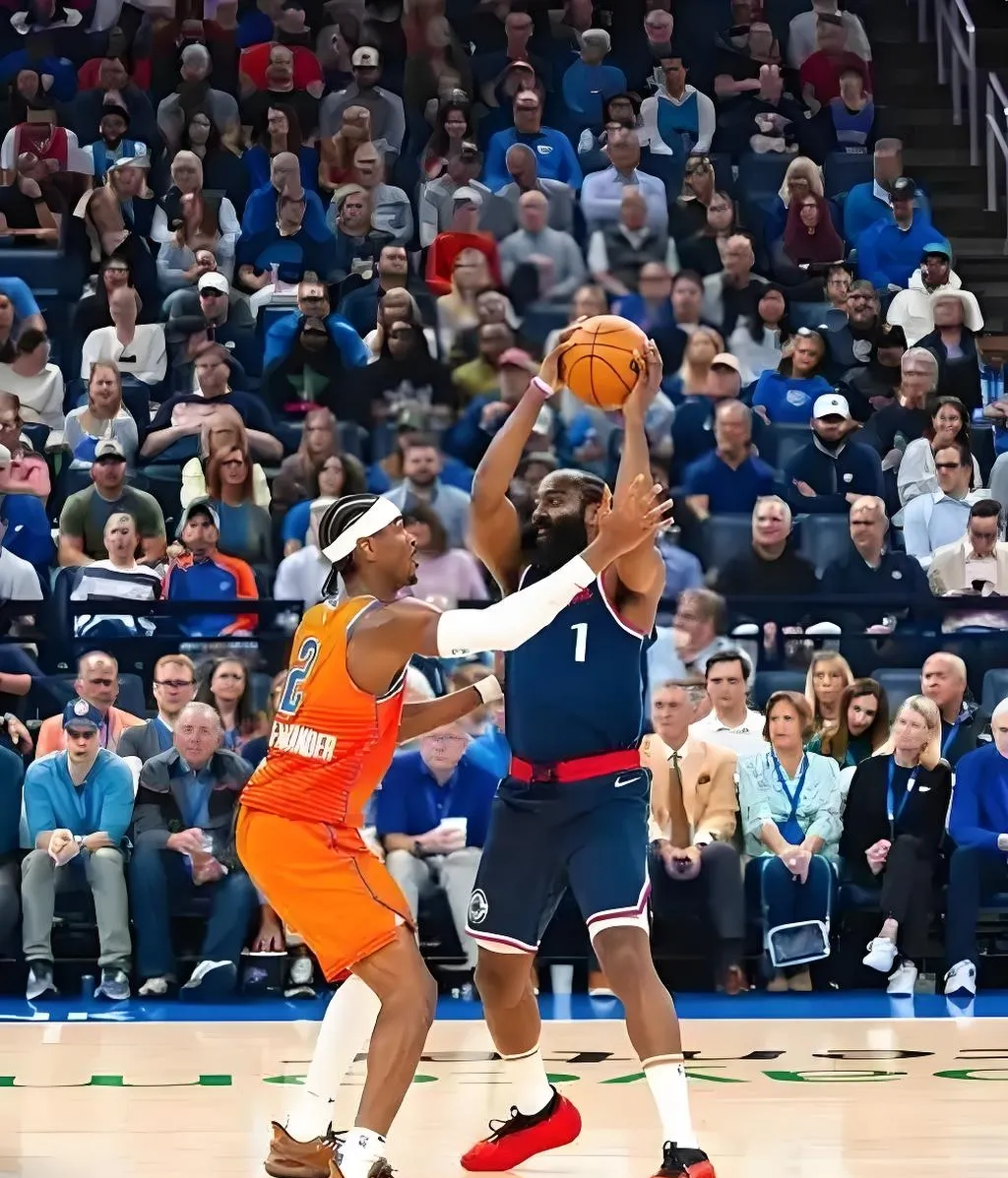 aoa体育视频-快船赢下马刺，乔治关键时刻发威的简单介绍