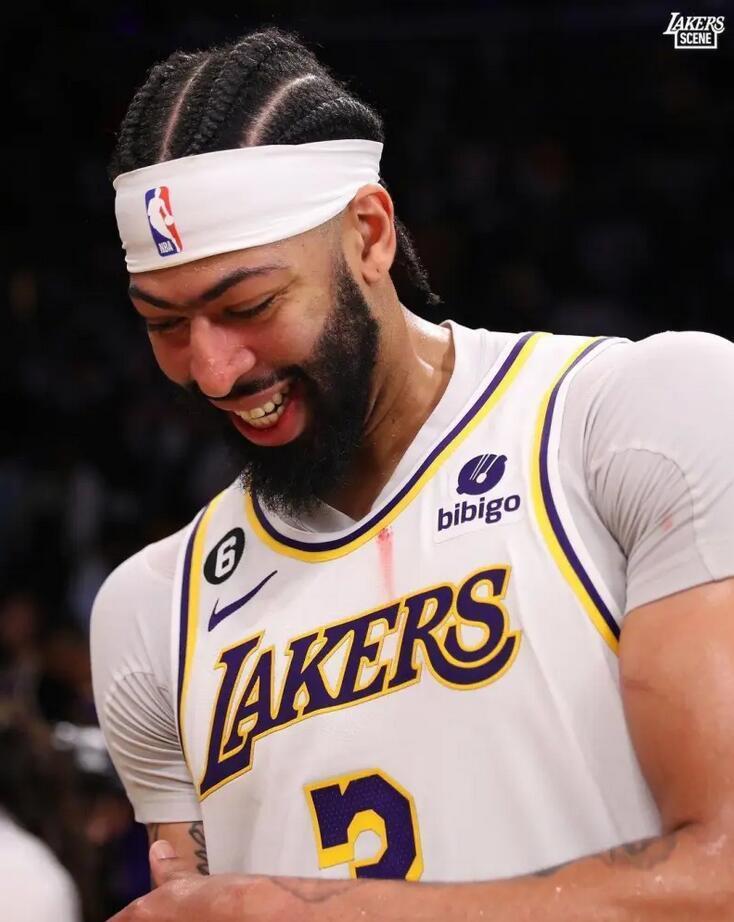 灰熊新星戴维斯盼望风采央行骑士赢得荣誉的简单介绍